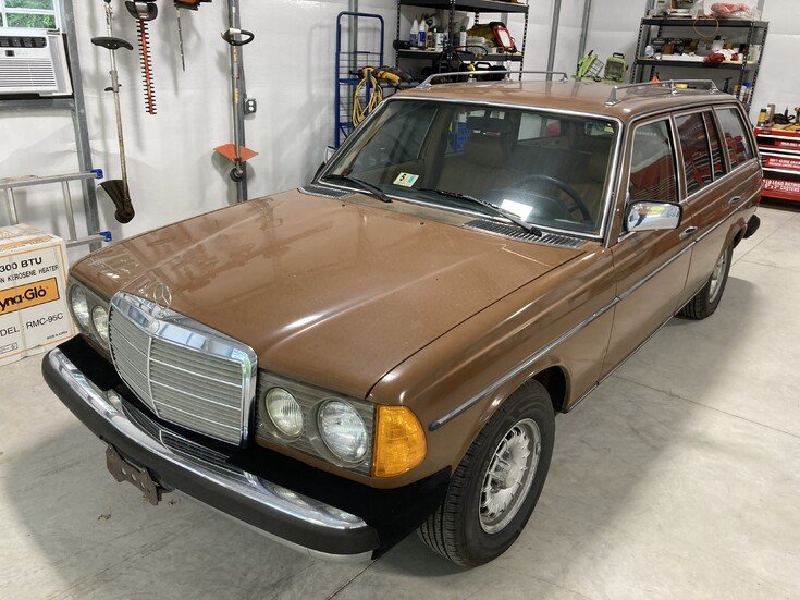 Thumbnail Photo undefined for 1980 Mercedes-Benz 300TD